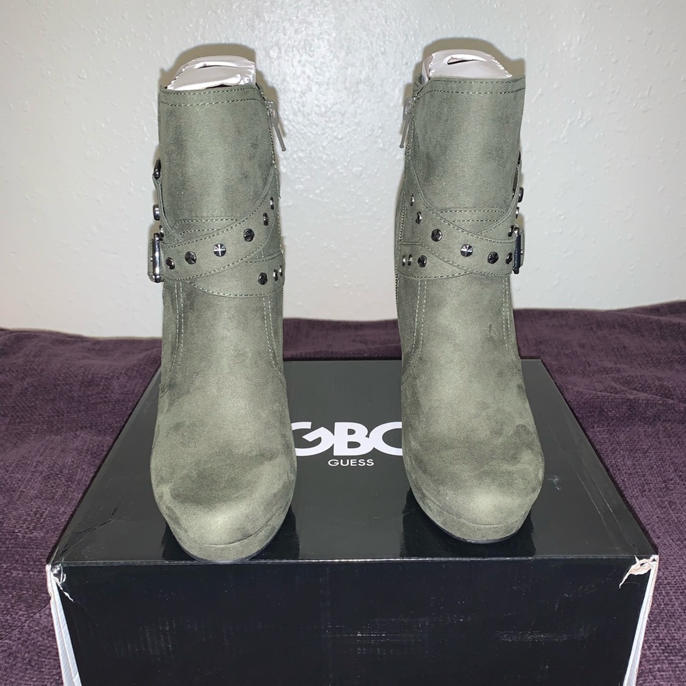 Guess Booties - Picture 3 of 6